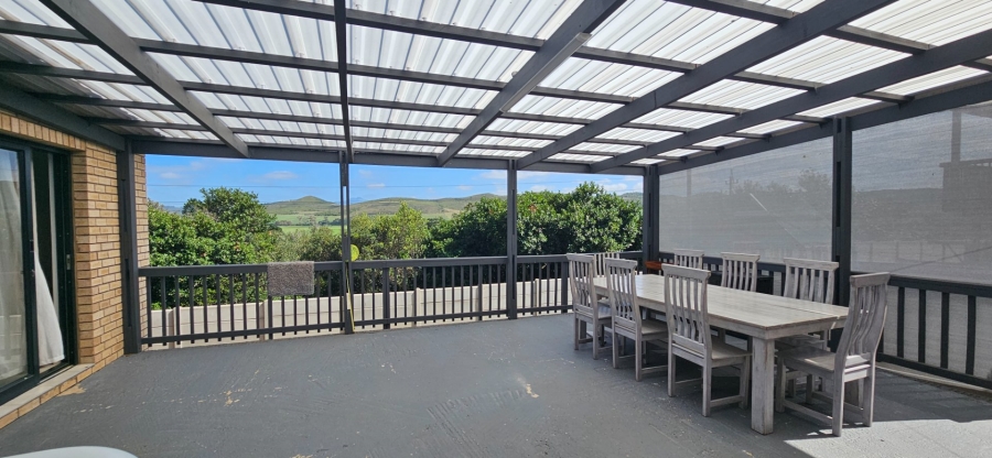 2 Bedroom Property for Sale in Fraaiuitsig Western Cape